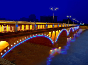 究竟什么是邯鄲景觀樓體亮化